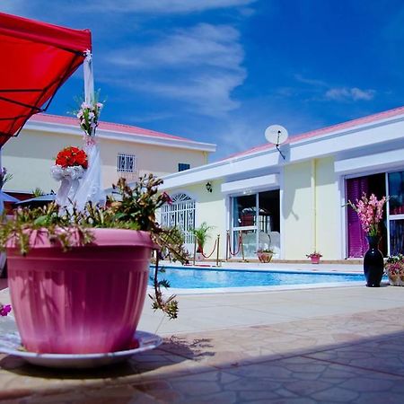 Petite Flower Guest House Talata-maty Luaran gambar