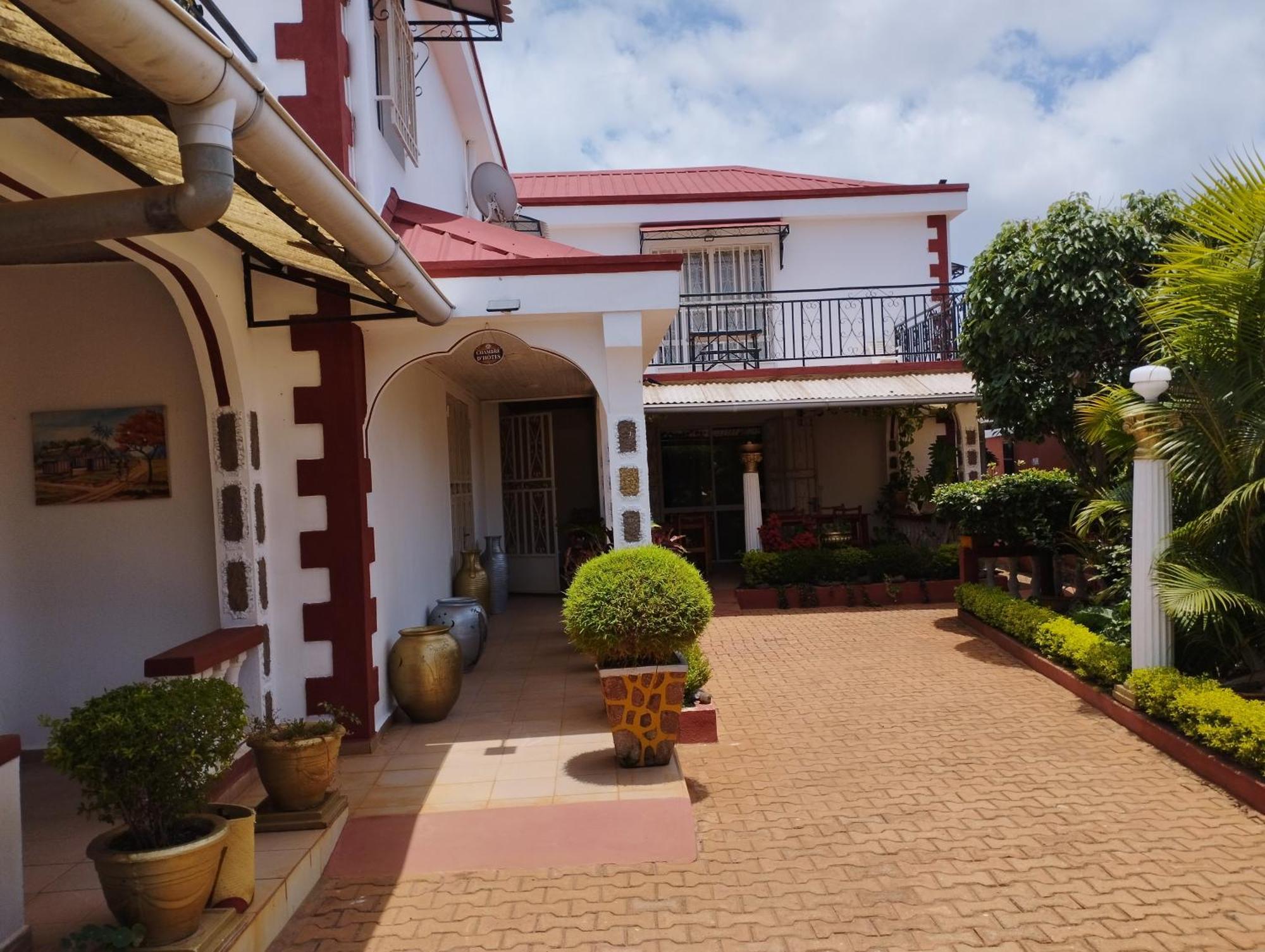 Petite Flower Guest House Talata-maty Luaran gambar