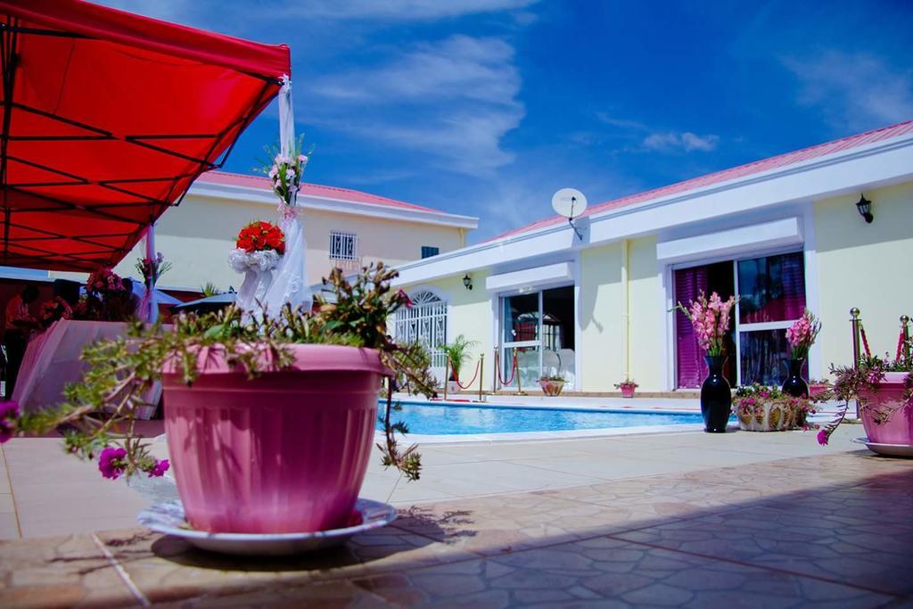 Petite Flower Guest House Talata-maty Luaran gambar
