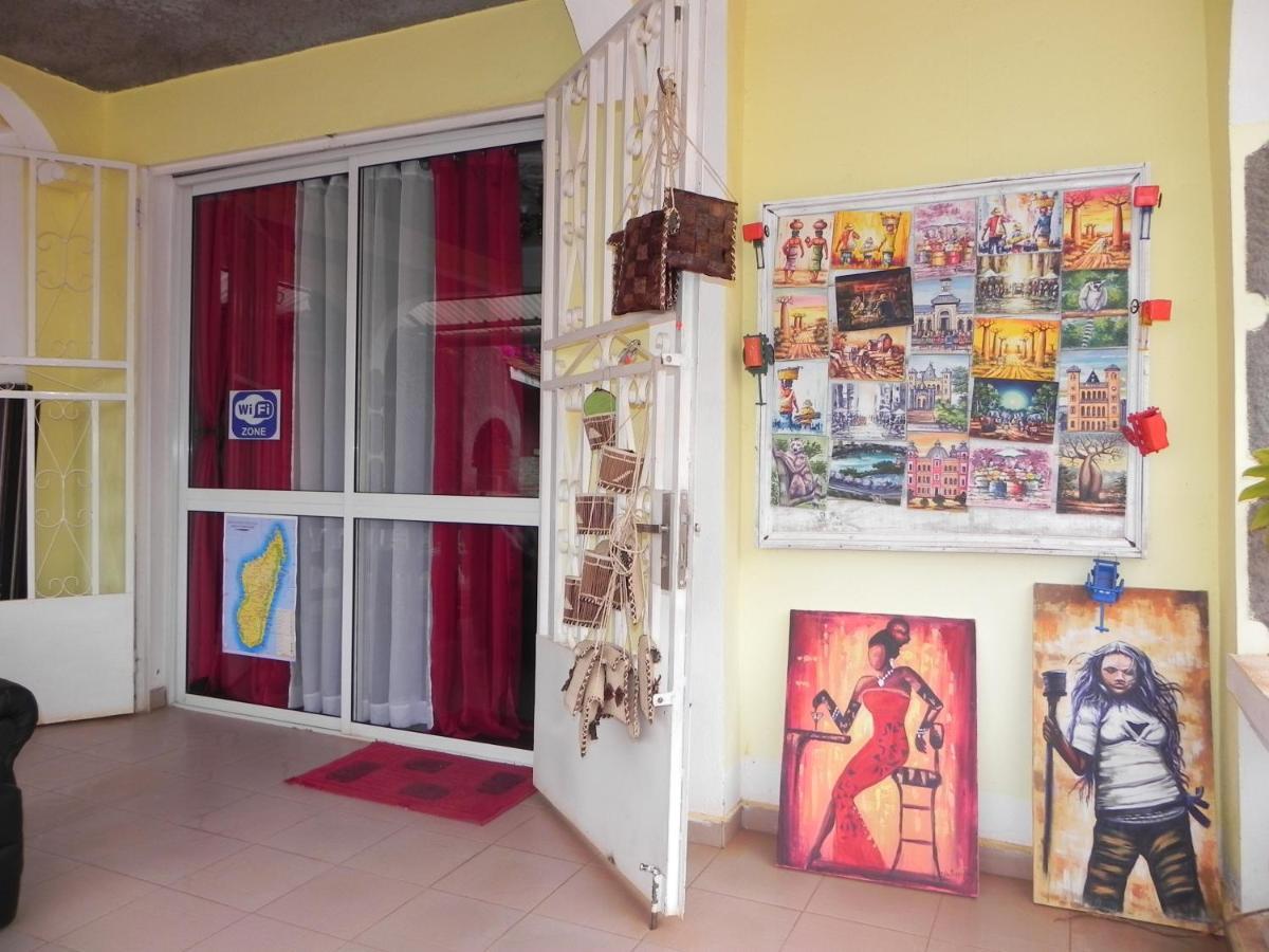 Petite Flower Guest House Talata-maty Luaran gambar